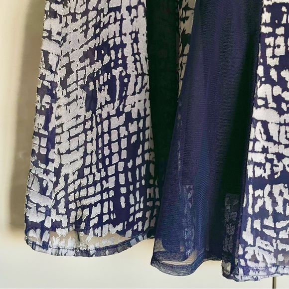 Nic + Zoe Burnout Squares Mixed Media Panel A-line Skirt Size 8 EUC - Picture 8 of 13